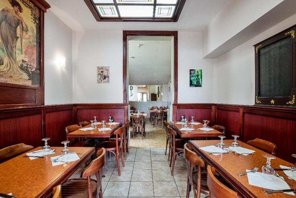 Aux Bons Amis Otel Reims Dış mekan fotoğraf